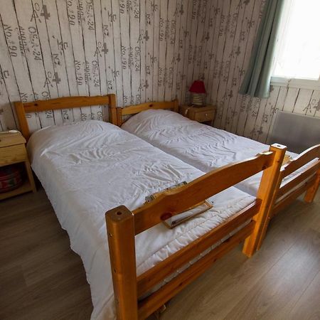 Le Chalet Vendeen Saint-Hilaire-la-Foret Экстерьер фото