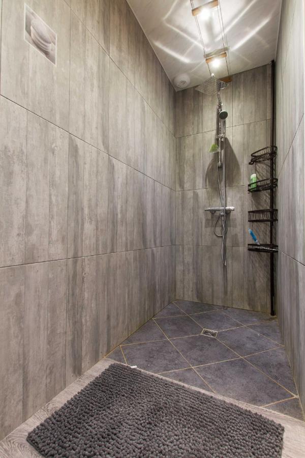 Le Chalet Vendeen Saint-Hilaire-la-Foret Экстерьер фото